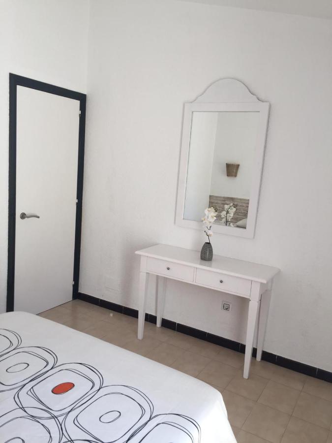 Apartamento 7 Palmeras Ciutadella  Exterior photo